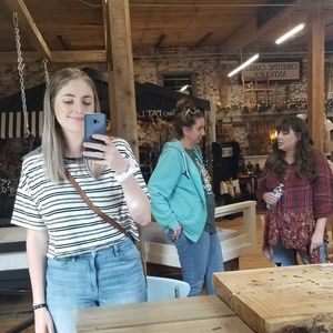 Meet your Posher, Emma